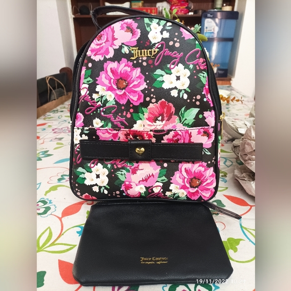 Authentic Floral Juicy Couture Peek-A-Bow Backpack NWT - Picture 3 of 14